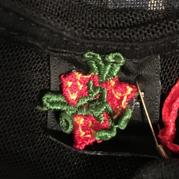 Open Back, little black dress - Picture 5 of 5